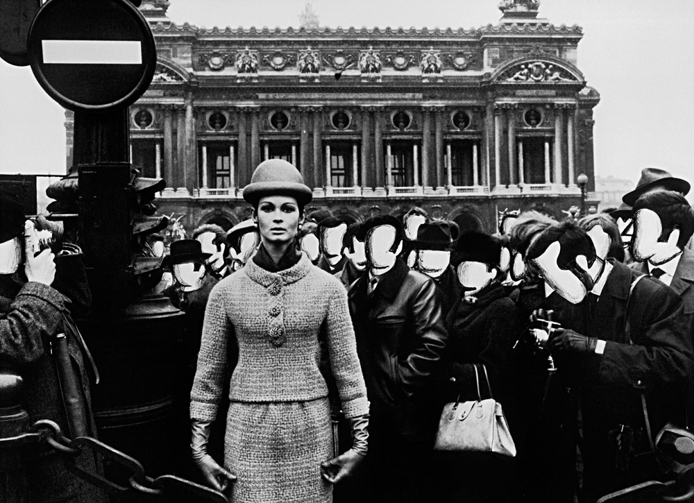 Isabella and opera white faces, Paris 1963 Vogue © William Klein